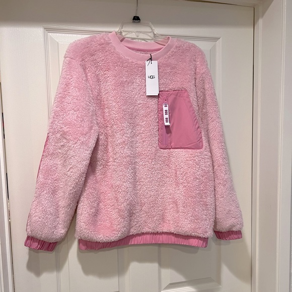 UGG Sweaters - NWT pink Ugg Sherpa pullover sweater front zipper